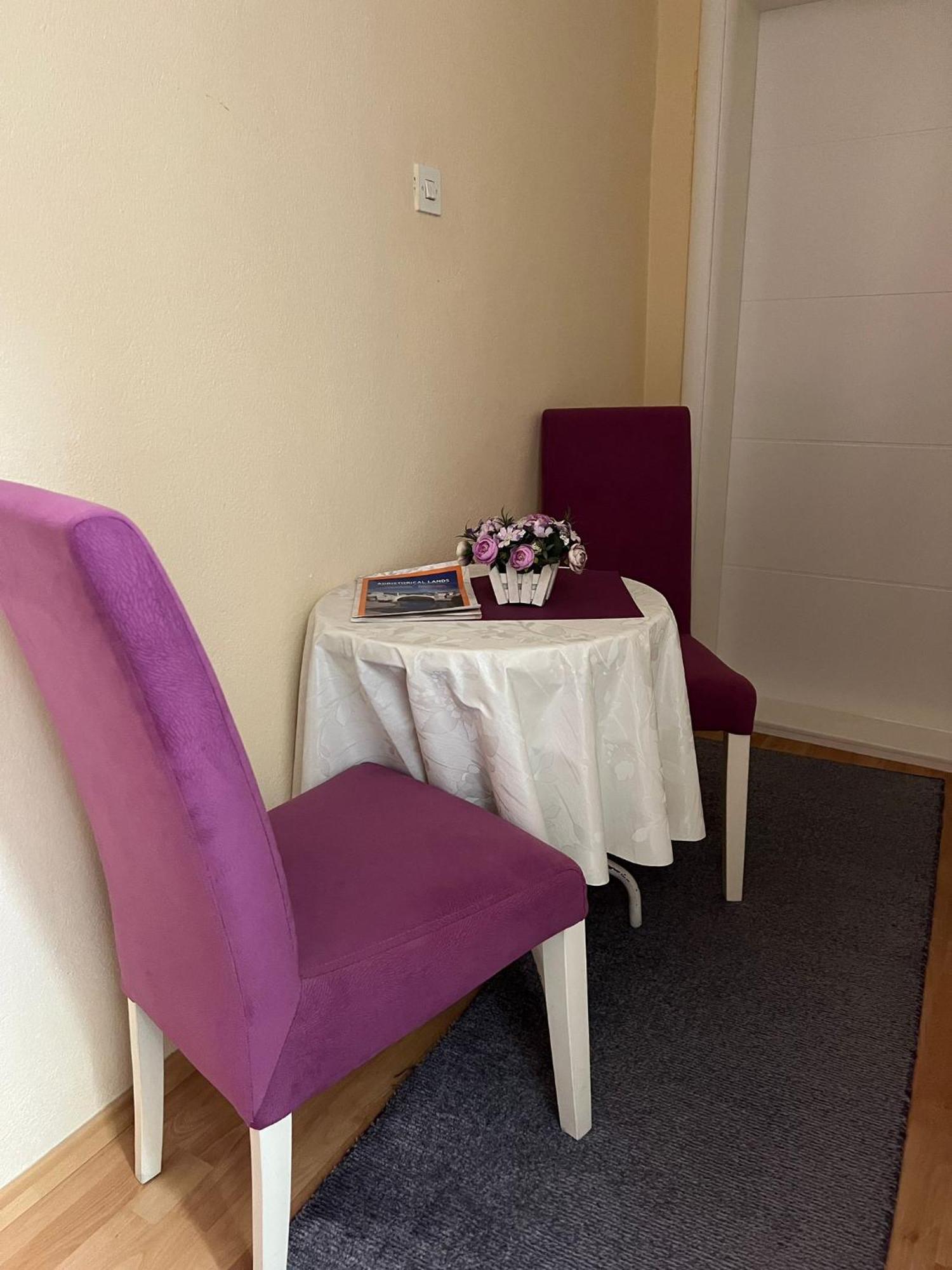 Hostel Mirror Mostar Ngoại thất bức ảnh